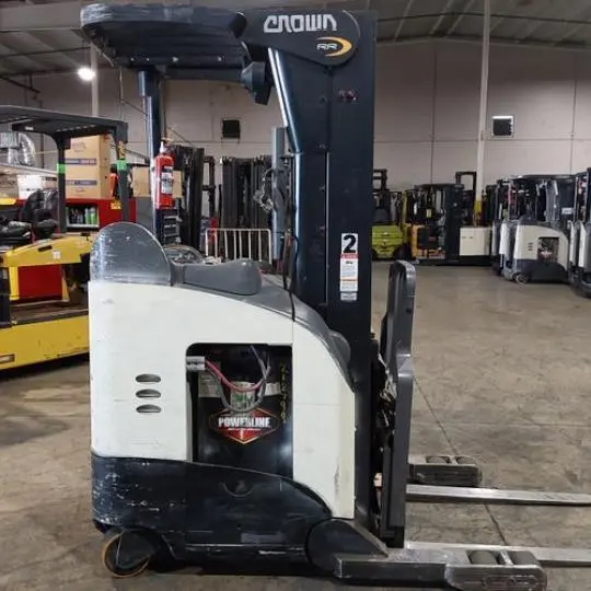 USED 2016 CROWN RR5725-45