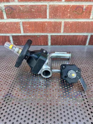 USED 2- ITT PURE FLO RA25MAX DIAPHRAGM VALVE W/ 1 1/2" TO 3/4" SANITARY FITTING