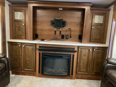 Used 2017 BIGHORN 39FL Campers, Caravans, Motorhomes Michigan US | Miedema Asset Management Group #1406910