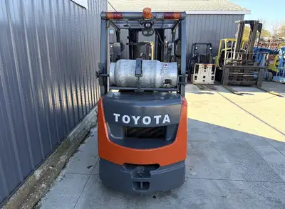 Used TOYOTA 8FGCU25 Misc Forklifts Michigan US | KD Equipment Sales #1567937