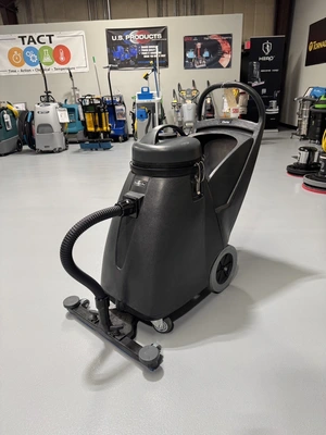 Clarke Summit Pro 18SQ Wet/Dry Vacuum NEW