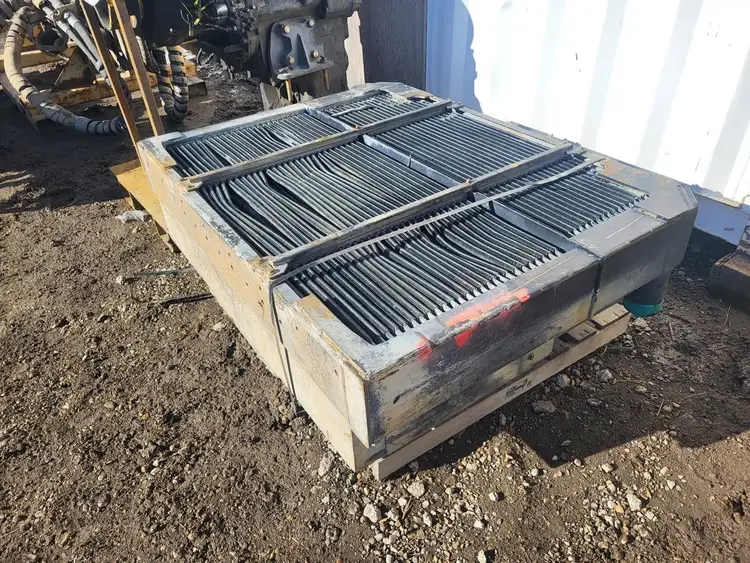 Used L&M RADIATOR, INC 115844 Skid Steer Loaders British Columbia CA | Lenmark #1440064