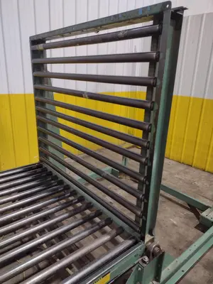 60" x 48" ROACH PNEUMATIC LIFT & TILT UPENDER / TABLE WITH ROLLER CONVEYOR : YOBRO #24710