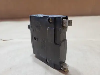 Used SQUARE D QO115 Switchgears British Columbia CA | Lenmark #1438643