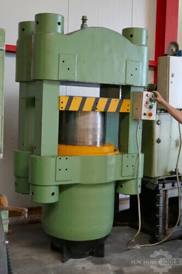 Used MAKEY BOWLEY EUROPRESS 1000 Hydraulic Presses NL | Mach 4 Metal #1420541