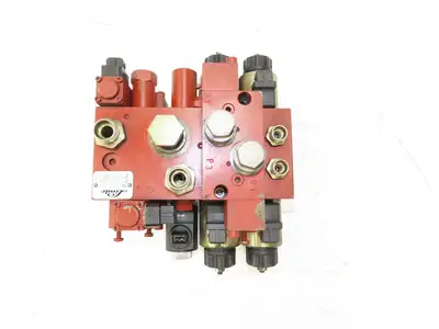 Linde BR 335 Hydraulic 3-Spool Forklift Mast Control Valve Removed From E18C-02