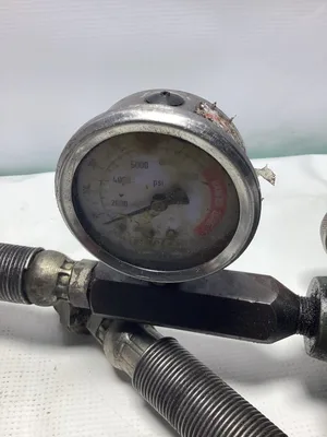 Simplex P-22 Hydraulic Hand Pump 10,000 PSI