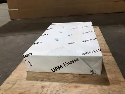 UPM Finesse 100ST39R 11″ X 17″ Silk Cover Stock ; White -500 Sheets NEW