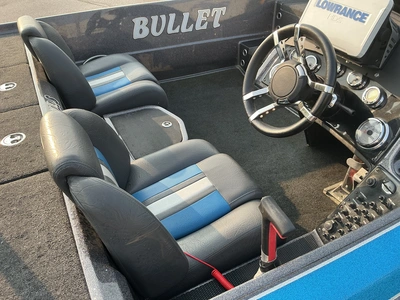 Used 2018 BULLET 21XRS Boats (Misc) Michigan US | Miedema Asset Management Group #1423319