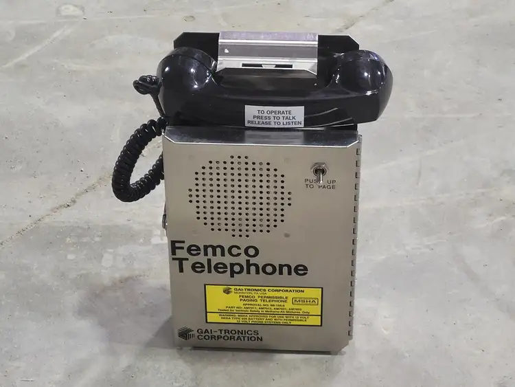 Used HUBBELL AM7011 Office Equipment British Columbia CA | Lenmark #266799