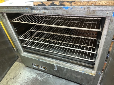 225L New General Purpose Oven 200 Deg C