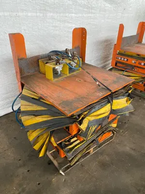 USED 2006 KNIGHT ALT 3640