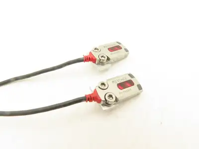 Keyence PR-FB30P3 Mini Photoelectric Sensor Flat Reflective 60" Cable  Lot of 2