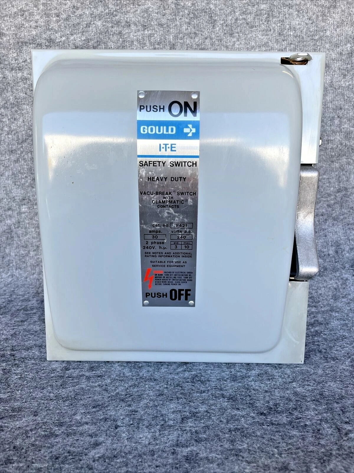New | in-Stock Gould ITE F421 Switchgears California US | Davliegogo LLC #1705308