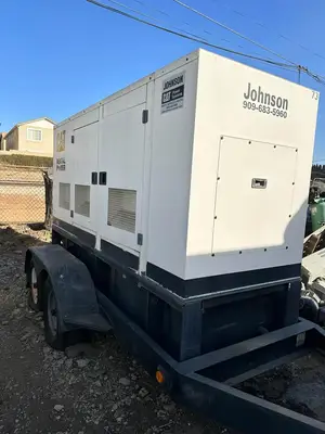 USED 2000 CATERPILLAR XQ105