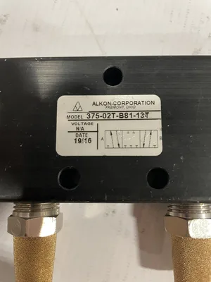 Alkon-Corporation 375-02T-B81-13T 4-Way Manual Air Control Valve 3/8″