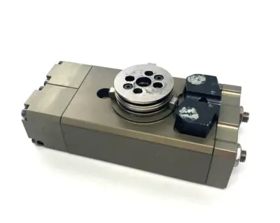 Used SCHUNK Universal Pneumatic Swivel Unit, 180-Degree Rotation 354220 Rotary Actuators Michigan US | Maverick Industrial Sales #1389742
