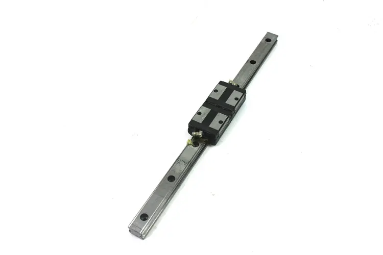 Used THK SSR20 Motion Controls | Industrial Parts R Us Inc. #366269