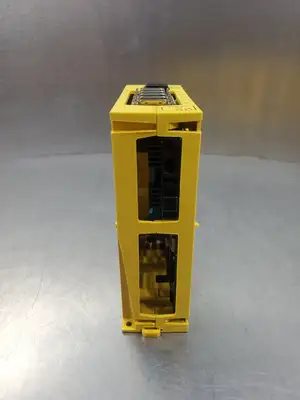 USED FANUC A02B-0236-C205 SDU1 INTERFACE MODULE