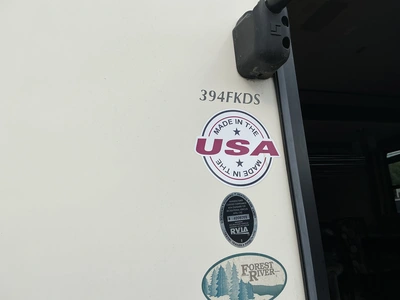 Used 2017 WILDWOOD LODGE 394FKDS Campers, Caravans, Motorhomes Michigan US | Miedema Asset Management Group #1402838