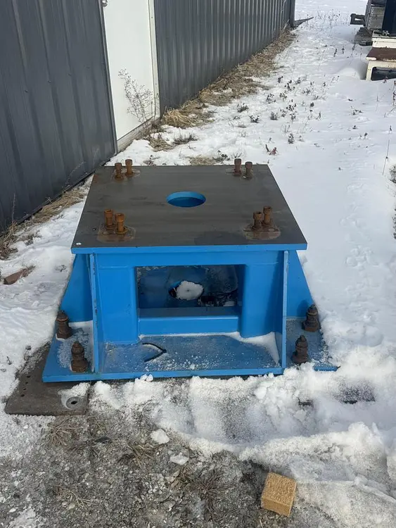 Used 2011 UTICA BODY AND ASSEMBLY FITS R2000 AND M900 SERIES ROBOTS Misc Electrical & Power Parts Michigan US | Aucto #1336200