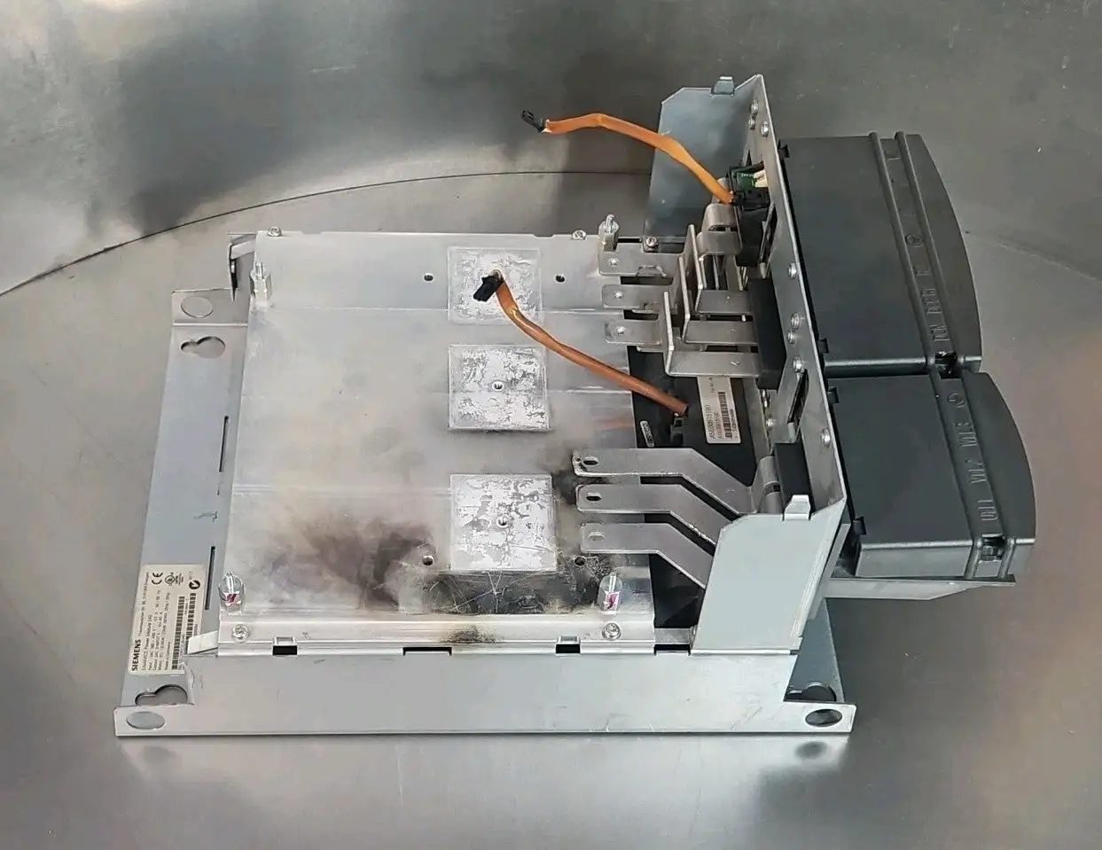 USED Siemens 6SL3224-0BE31-8UA0