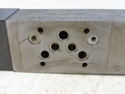 Husky Hydrolux ZFDPCMEP10PPA4EK0ZS3B/DME210 Hydraulic Proportional Valve