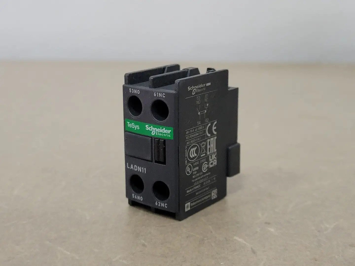 USED SCHNEIDER ELECTRIC LADN11
