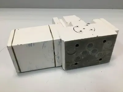 USED MOOG D661-5009