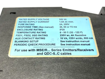 USED BANNER ENGINEERING MINI-SCREEN DIN CONTROL MODULE BLANKING 2-BEAM FLOATING 44469