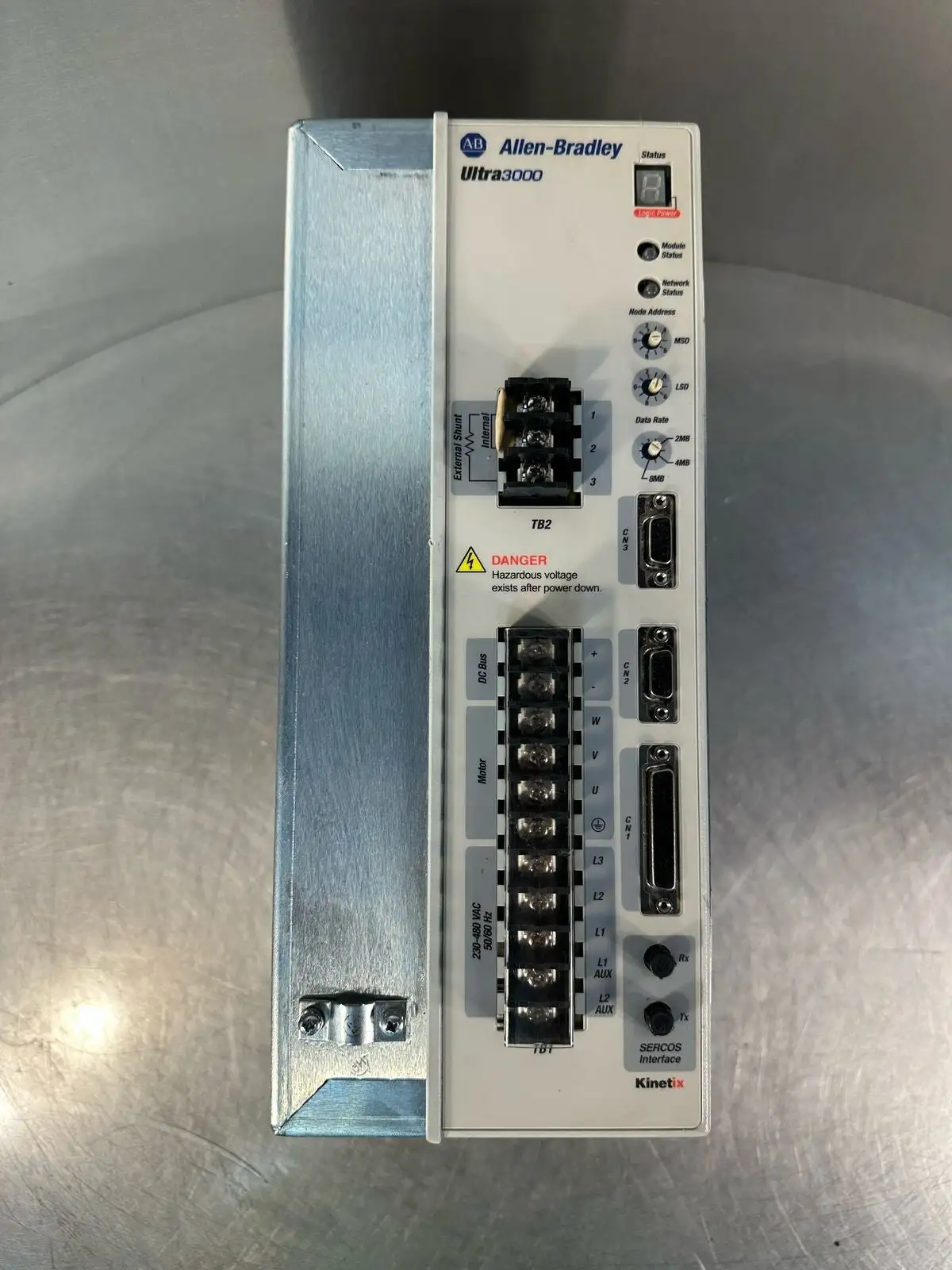 Allen Bradley 2098-DSD-HV030-SE /B 230/460Vac Ultra3000 (7.5.1)
