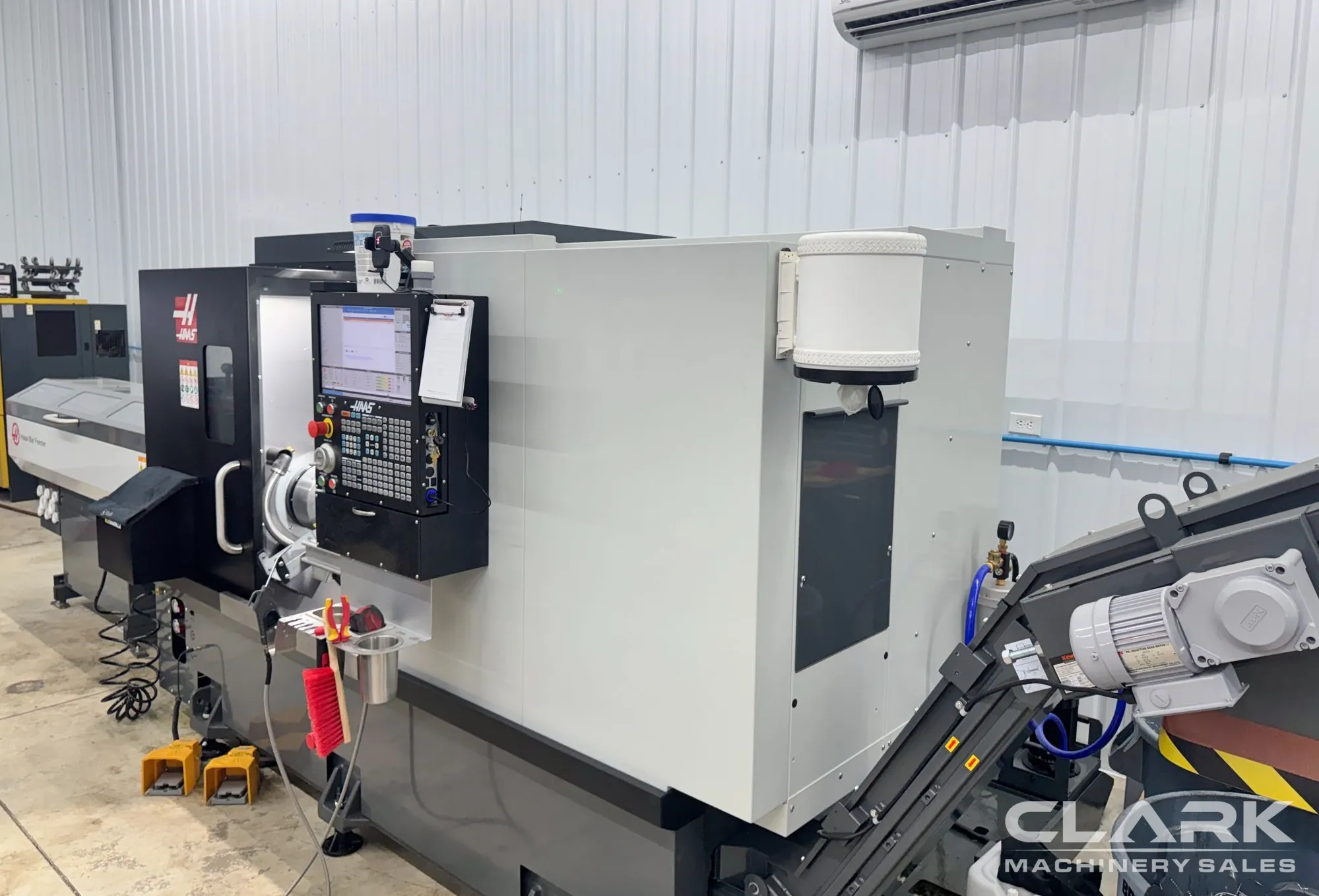 2025 HAAS DS-30Y & HAAS BAR FEEDER