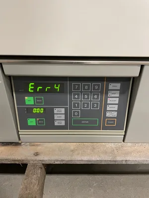 Baxter Scientific Products DN-43 Constant Temperature Oven 50 °C to 250 °C