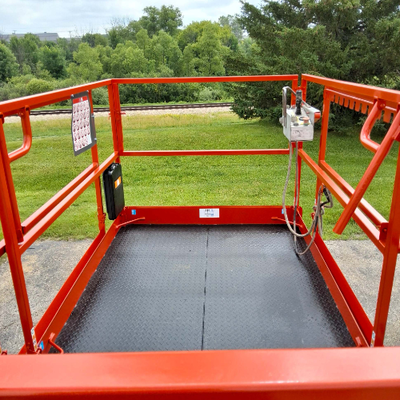 Used 2016 Skyjack SJ6832 RTE Scissor Lifters Wisconsin US | Stack Equipment #1271245