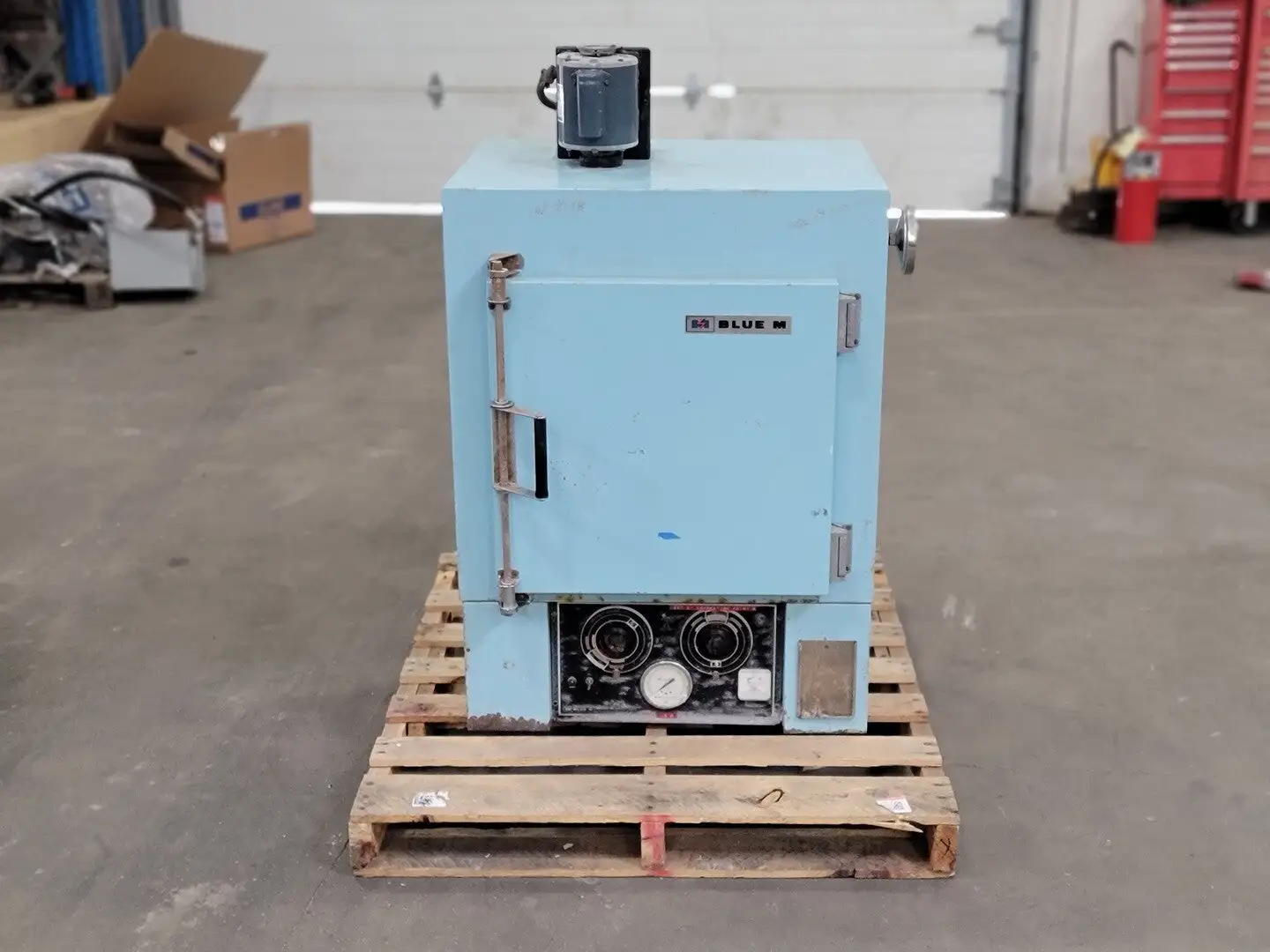 USED BLUE M OV-560A-2