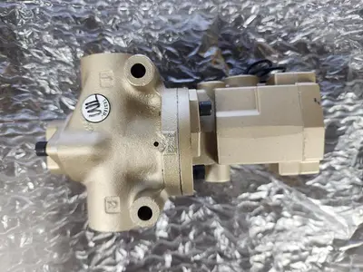 NEW 2022 ROSS CONTROLS 2772B6011W