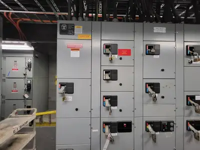 Five Star Double-Sided Motor Control Center (MCC), 600V max., 1000A