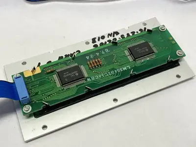 LM304B2C16CBW | Display Assembly - Used