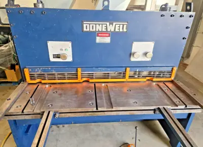 _UNKNOWN_ Amada CSH-220 Sheet Metal Shears | Amiron Machinery (8)