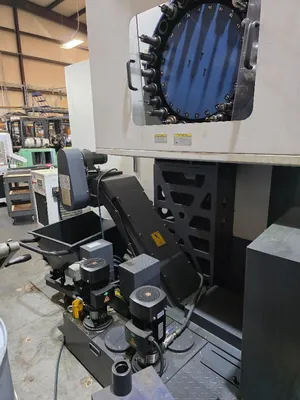 2013 NEWAY HM503T Horizontal Machining Centers | Japan Machine Tools, Corp. (3)
