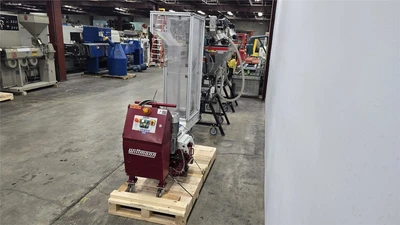 9.7" x 10" Wittmann Knife-Mill Auger Granulator, 9.24 HP