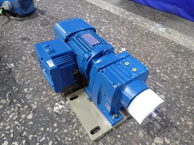 Sew  1.1 Kw Gear Drive