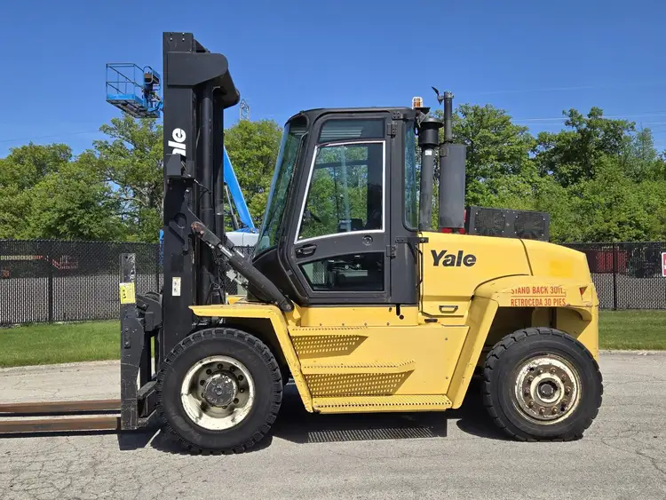 Used 2006 Yale GDP210 Internal Combustion Forklifts: Pneumatic Tire New York US | United Lift #1446681