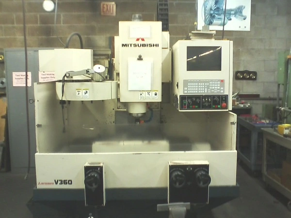 Used 1998 MITSUBISHI V360 Vertical Machining Centers Vermont US | Two Spade Machinery LLC #506985