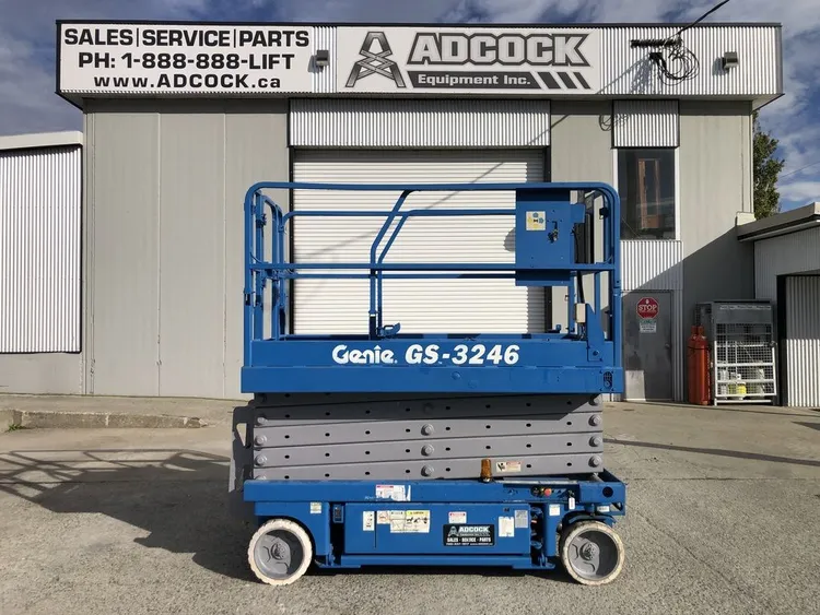 Used 2008 GENIE GS-3246 ELECTRIC SCISSOR LIFT Scissor Lifters Alberta CA | Adcock Equipment #1418058