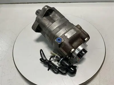 USED CHAR-LYNN 2TH08AS2S-E