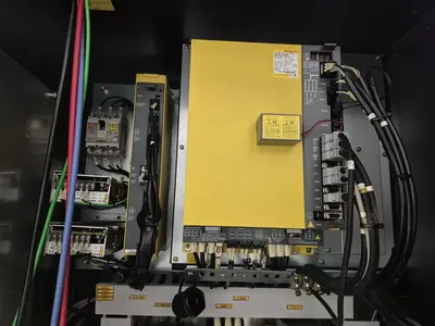 2012 HYUNDAI WIA F400 Vertical Machining Centers | Toolquip, Inc. (28)