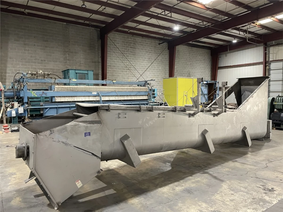24" Diameter x 20'6" L Wolfking Stainless Incline Screw Conveyor
