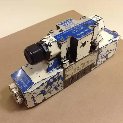 USED VICKERS DG4V32CMP7H750