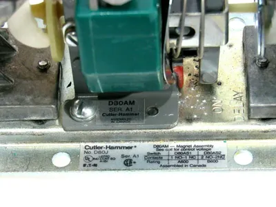 NEW CUTLER HAMMER D80J1 PEUMATIC TIMER SER.A1